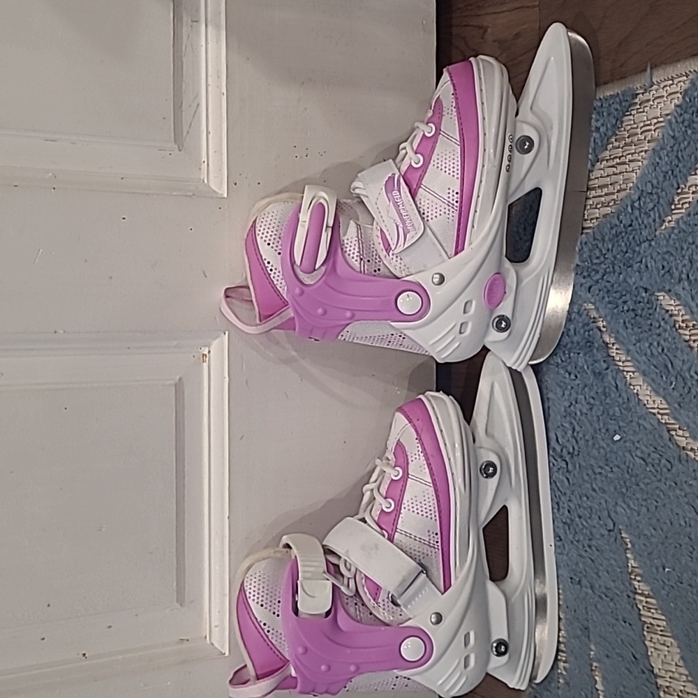 Lake Placid Adjustable Girls Kids Ice Skates Age 5-8, Size 11-1 White/Pink